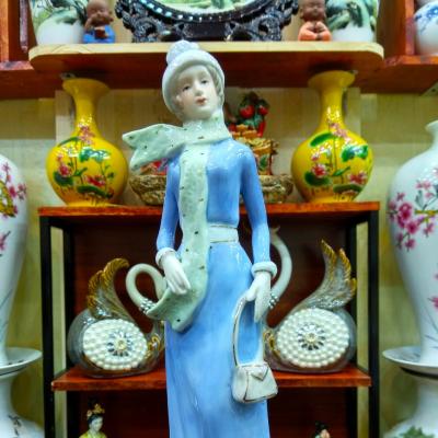 Tượng Cô Gái Phong Cách Châu Âu